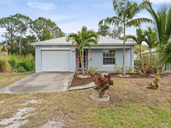 1430 26th Ct SW, Vero Beach, FL 32962