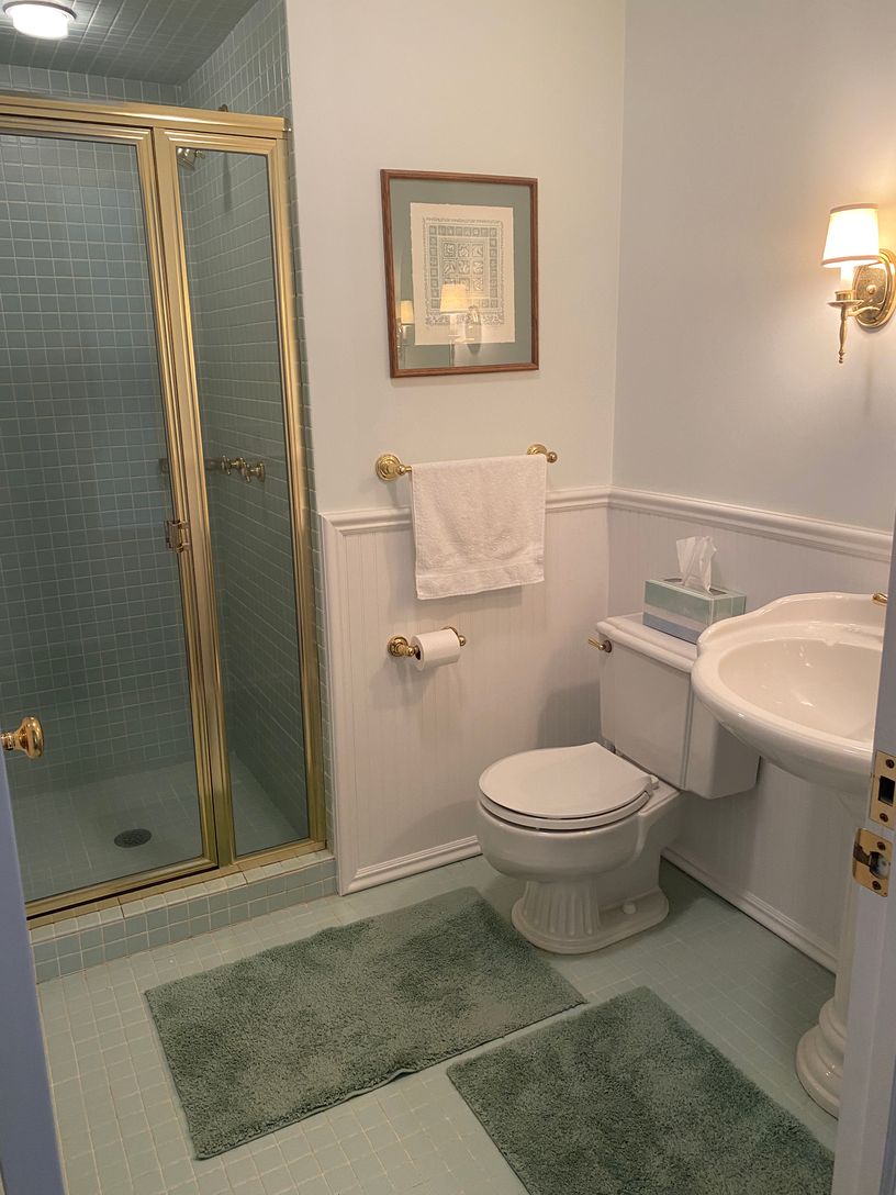  First Floor Bathroom