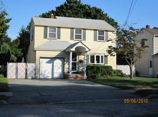15 Brookdale Ave, Cedar Grove, NJ 07009
