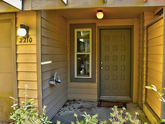 2nd image of 2210 Wood Ibis Way
