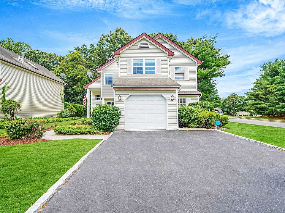 1st image of 1 Balmoral Ct