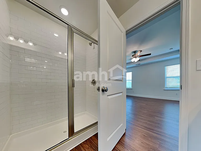 164 Twin River Dr — Photo 14