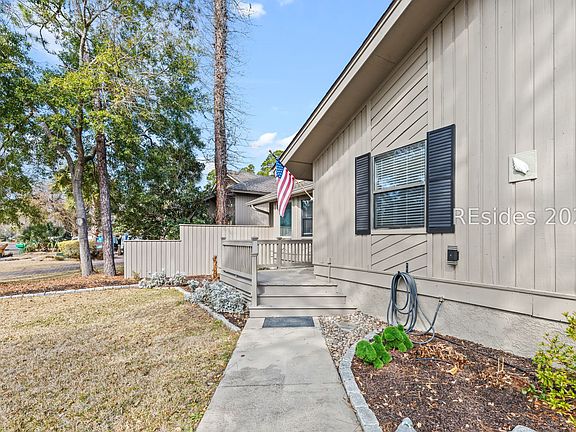 4th image of 157 Otter Rd