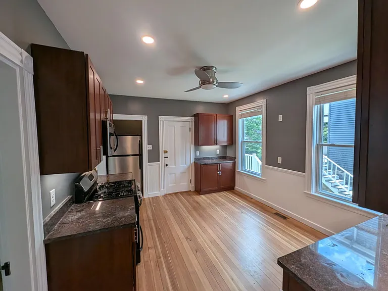 44 Farquhar St — Photo 11
