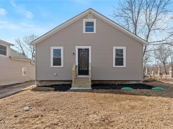 244 Putnam Pike, Glocester, RI 02814