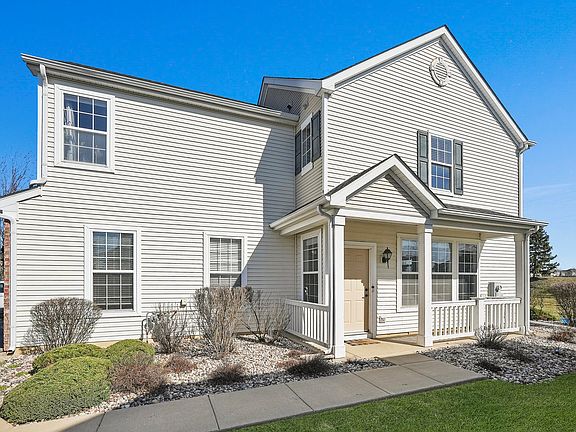 2nd image of 15241 W Kenmare Cir