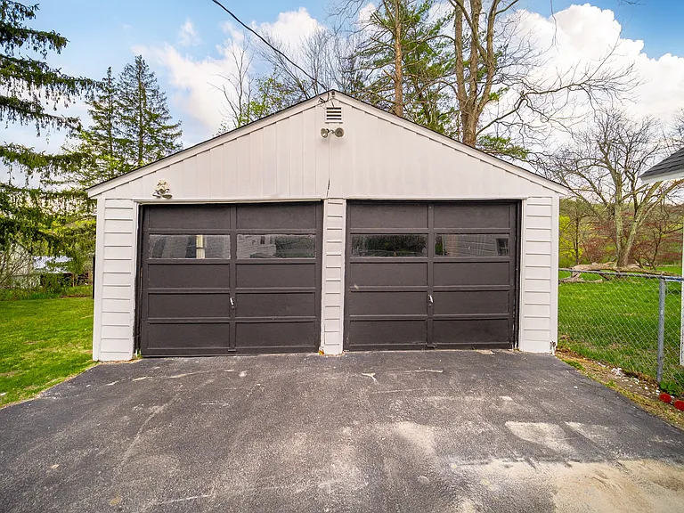 1792 Route 213 — Photo 45