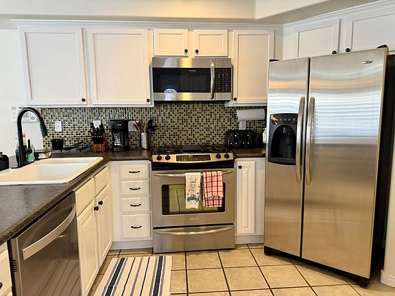 4th image of 1140 E Parkway Ave APT C2
