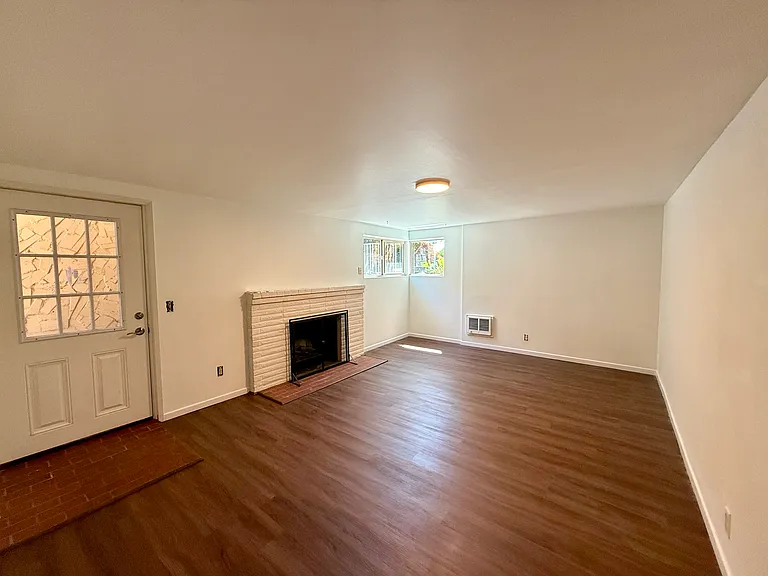 848 1/2 NE 86th St #848 — Photo 8