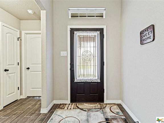 5th image of 808 Kendra Dr