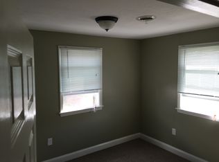 324 Snell St APT B, Fall River, MA 02721