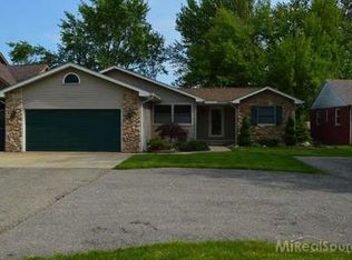 47988 Jefferson Ave, Chesterfield, MI