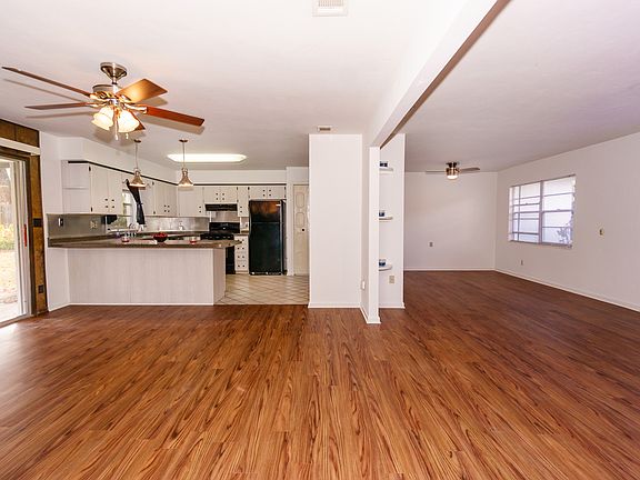 3rd image of 4521 NW 32nd Ave