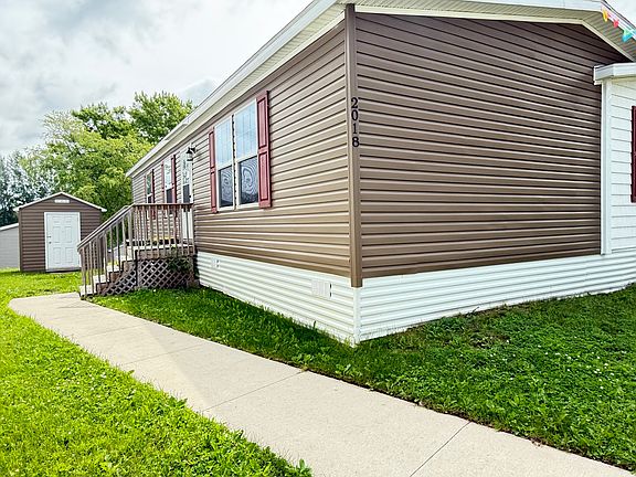 3rd image of 105 20th St NW #199