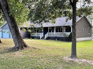 14041 N Link Ln, Mount Vernon, IL 62864