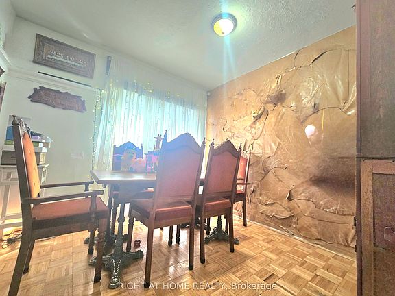 3rd image of 633 Greenwood Ave