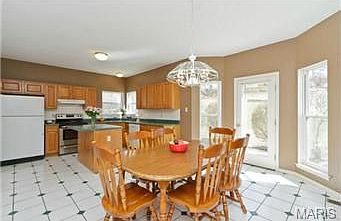 5th image of 2274 Downey Terrace Dr