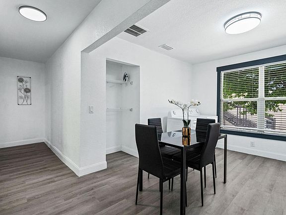 2nd image of 209 W Gladys St #1