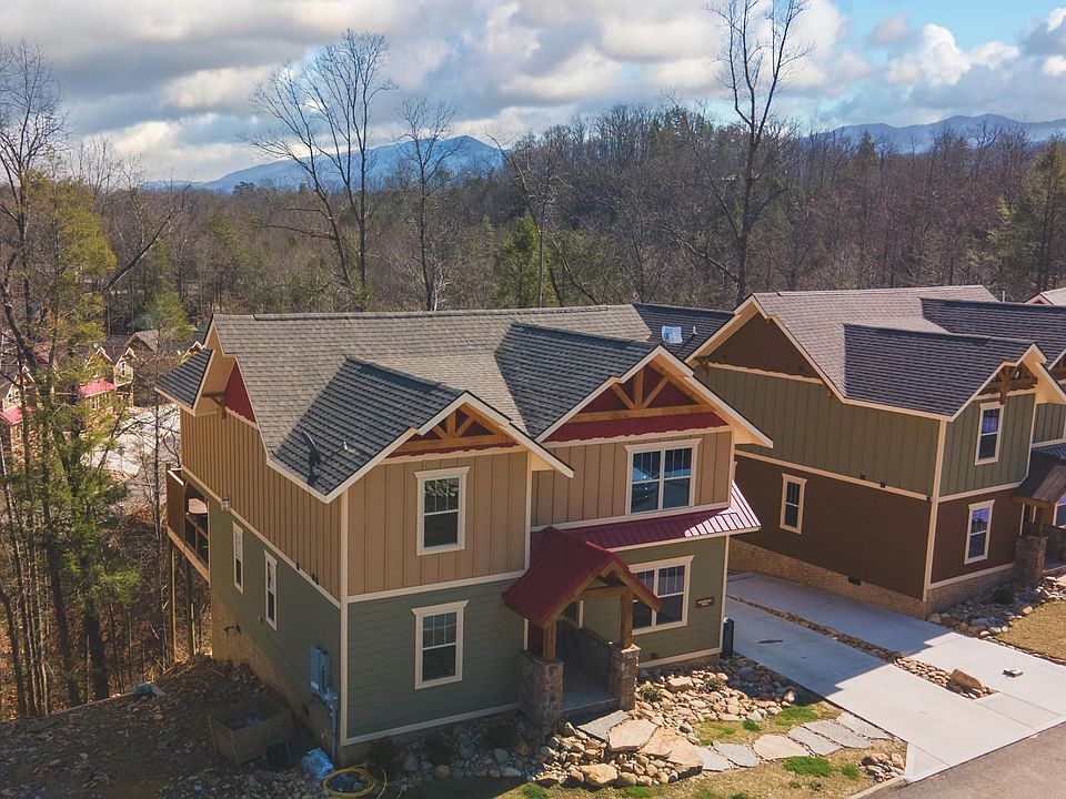 1st image of 1010 Potters Way