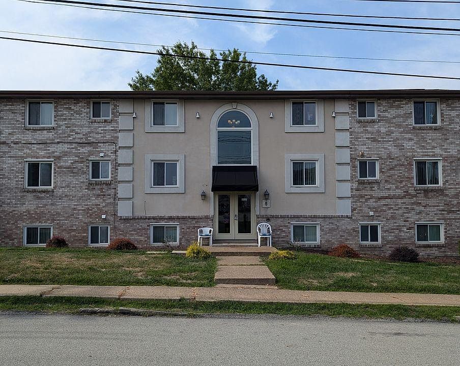 1st image of 5 Grant St #2C