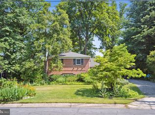 6007 Kirby Rd, Bethesda, MD 20817
