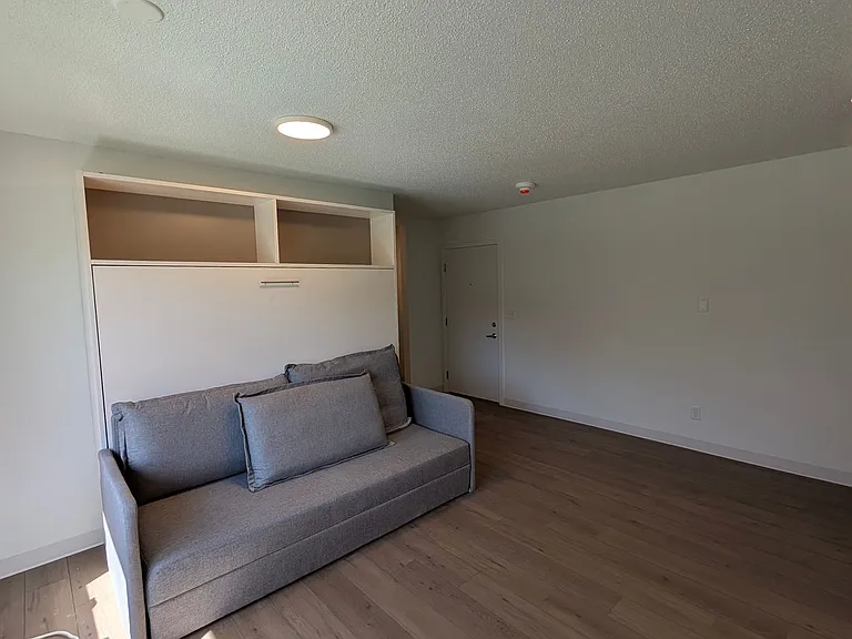 Falls Edge Studios — Photo 15