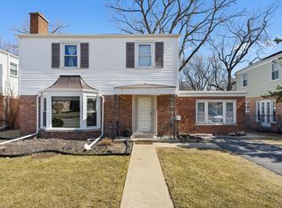 8541 Crawford Ave, Skokie, IL 60076