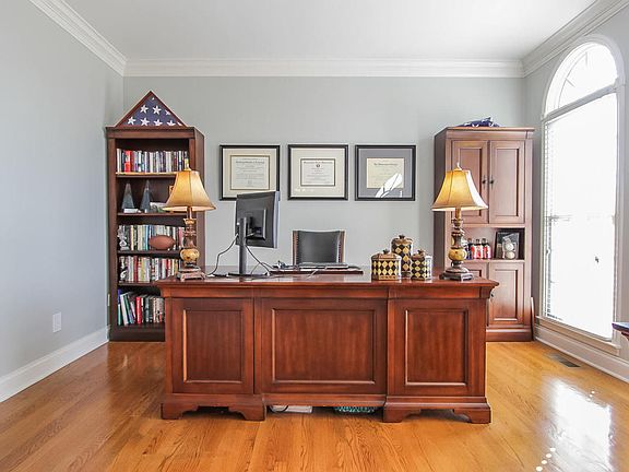 4th image of 11447 Bancroft Ln