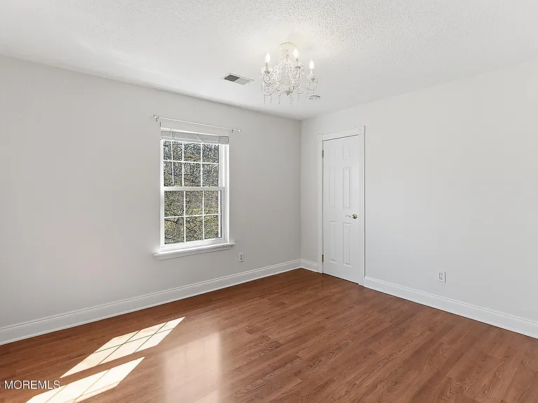 58 Frontier Way — Photo 13