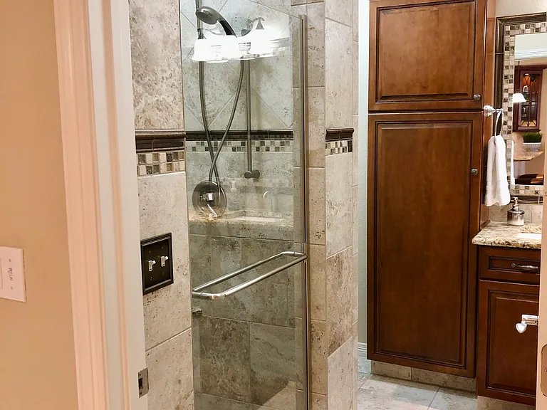 239 E Fountain Blvd #100 — Photo 15