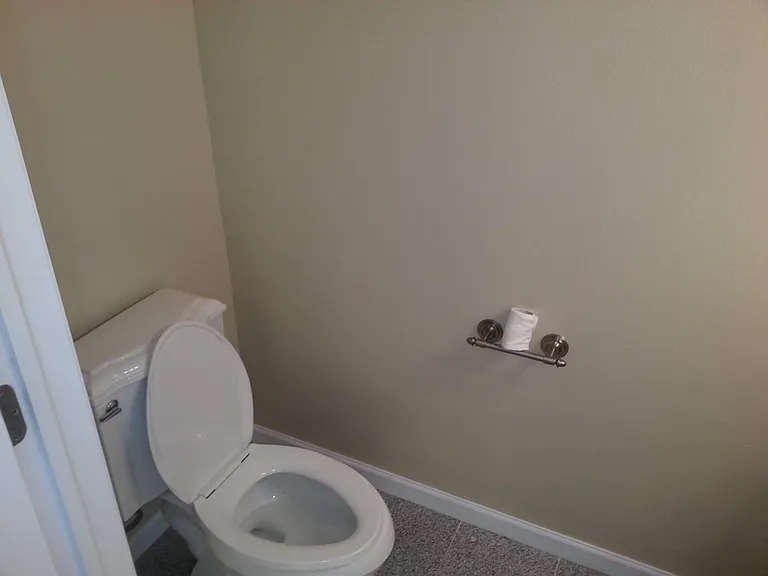 307 Douglas Dr — Photo 15