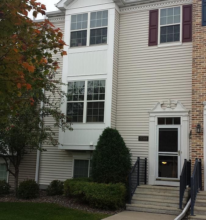 1st image of 15566 Lilac Dr