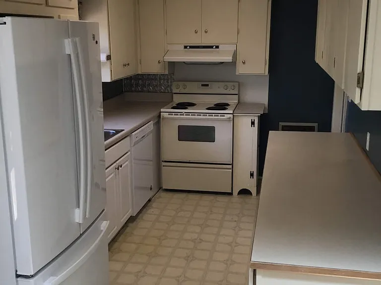 2920 Alder St — Photo 17