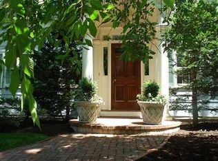 64 Knollwood Ln, Darien, CT 06820