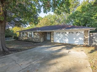 3808 Williams Rd, Benbrook, TX 76116