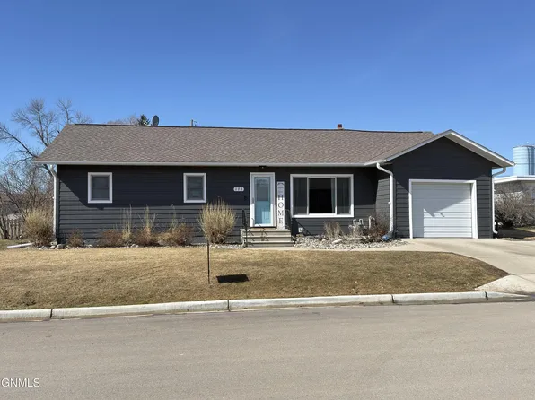 175 Secarse Dr, Valley City, ND 58072