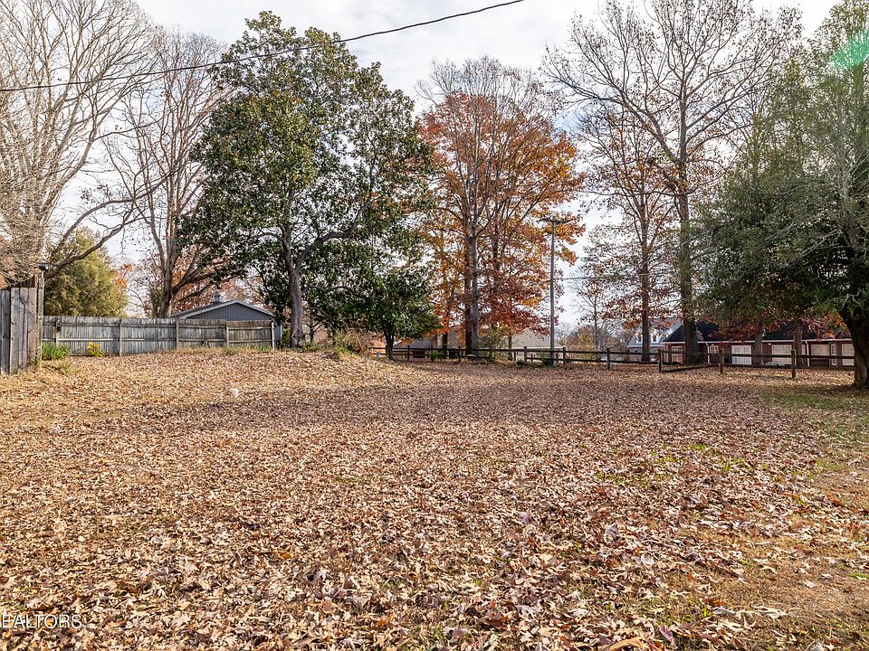 597 W Hunt Rd, Alcoa, TN 37701 Zillow