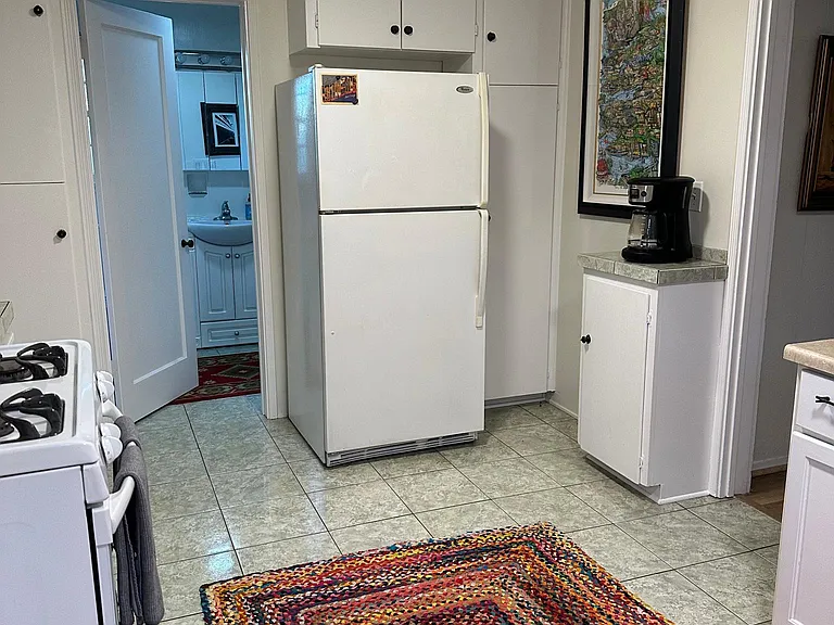 395 Orlena Ave #A — Photo 8