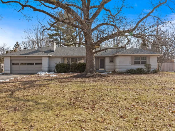 8743 Washington Boulevard East Dr, Indianapolis, IN 46240