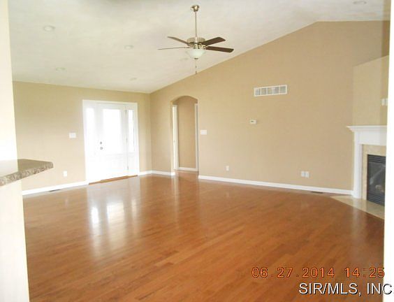 5th image of 4812 Karen Ln