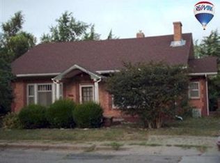 107 S A St, Herington, KS 67449