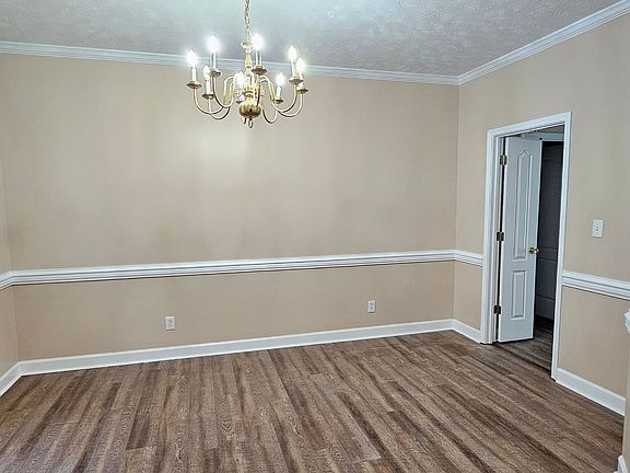 4th image of 918 Glenraven Dr