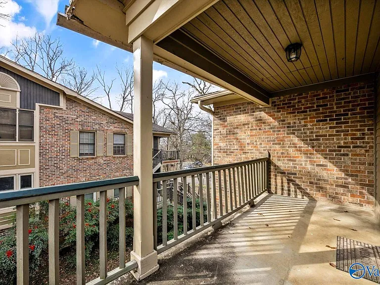 2080 Woodlawn Dr SW #2080 — Photo 15