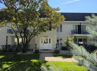 2300 Bordeaux Walk APT B2, Highland, IN 46322