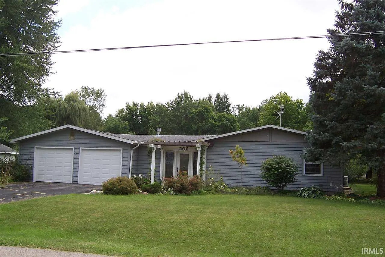 206 E Ramar Dr photo 1