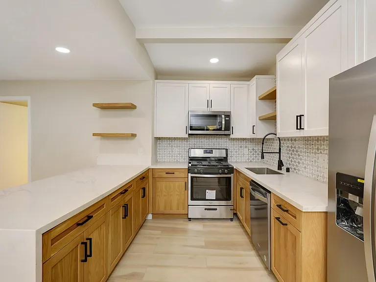 1501 Pepper Dr — Photo 48