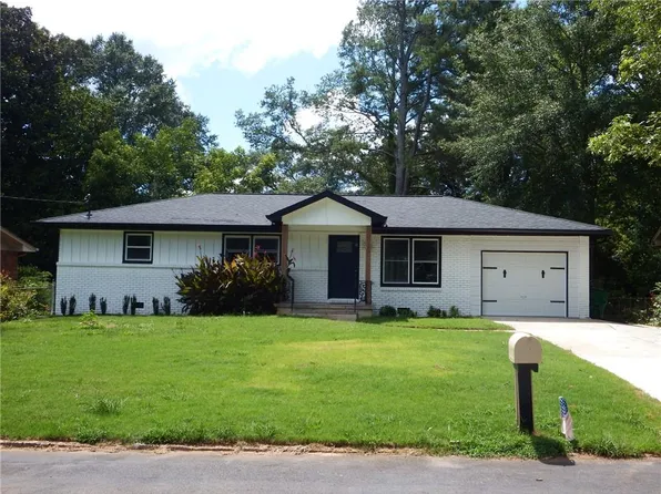 1340 Juneau Ct, Tucker, GA 30084