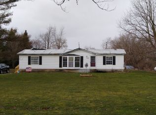 7080 Maple Rd, Basom, NY 14013