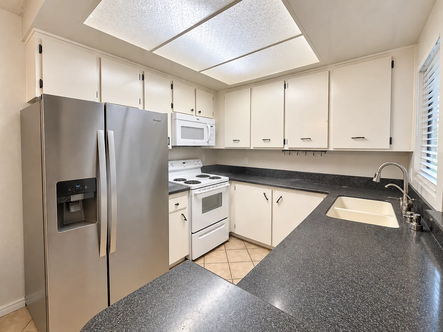 1 bed, 600 sqft, $2,195 — Photo 1