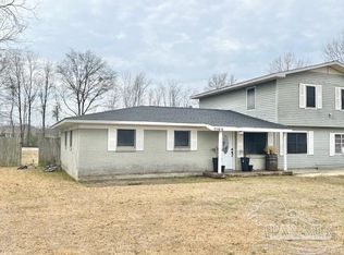 1106 McRae St, Atmore, AL 36502